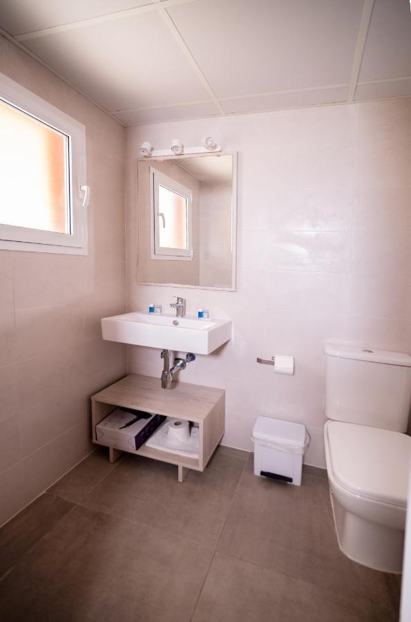 Sant Joan Apartaments - Adults Only Cala'N Blanes  Bagian luar foto