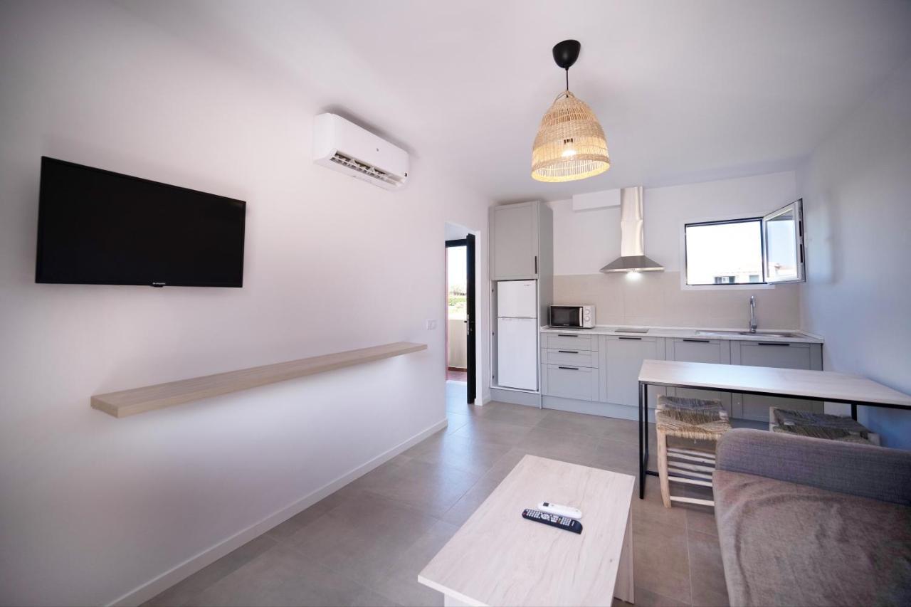 Sant Joan Apartaments - Adults Only Cala'N Blanes  Bagian luar foto
